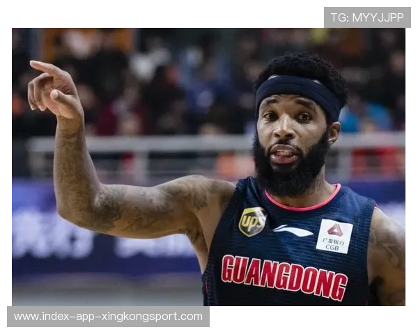 UFC 小将狂飙 7 连胜成新王